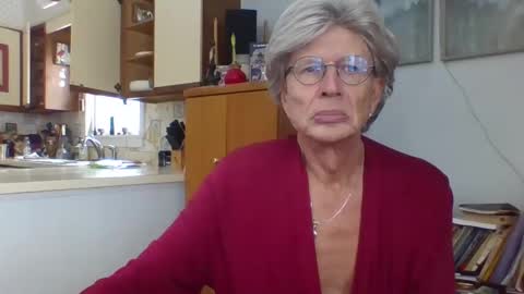 Snapshot of phillipa1023 chatting on 02/09/25, 03:34 phillipa online show from 02/09/25, 03:34