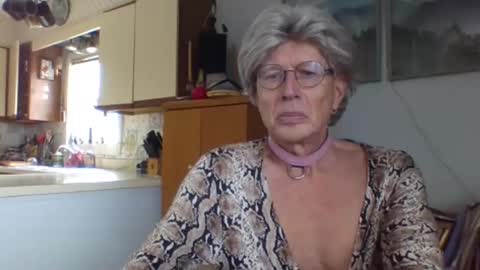 Snapshot of phillipa1023 chatting on 03/12/25, 04:13 phillipa online show from 03/12/25, 04:13