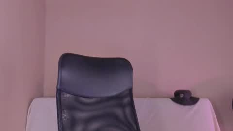 phoenixx_x online show from 03/26/26, 09:42