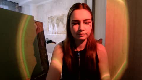 Snapshot of phyllispilkington chatting on 10/31/25, 05:19 Jenny online show from 10/31/25, 05:19