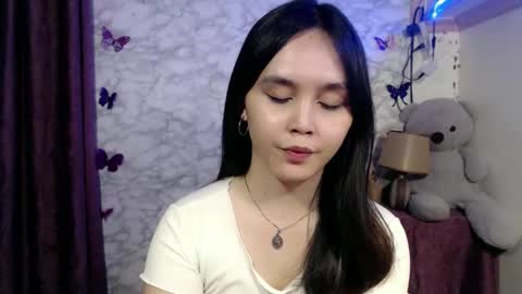 Ms Pia online show from 04/19/26, 06:10