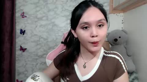 Ms Pia online show from 05/27/26, 06:10