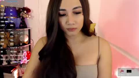 Pia online show from 02/24/25, 09:20