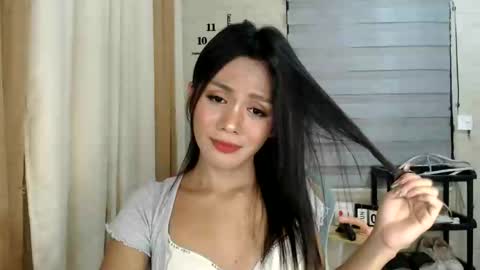 Pia online show from 06/07/26, 04:55