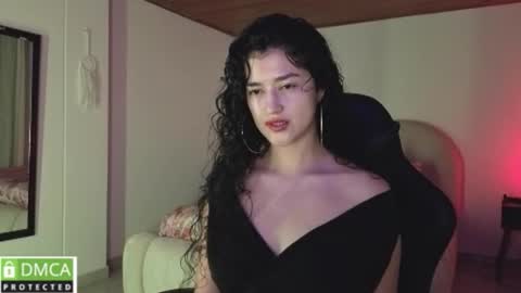Snapshot of piama_burnss chatting on 06/04/26, 12:05 piama_burnss online show from 06/04/26, 12:05