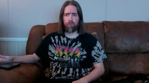 Snapshot of pianoman423 chatting on 12/09/24, 11:58 Jay online show from 12/09/24, 11:58