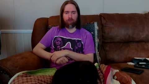 Snapshot of pianoman423 chatting on 12/13/24, 08:26 Jay online show from 12/13/24, 08:26