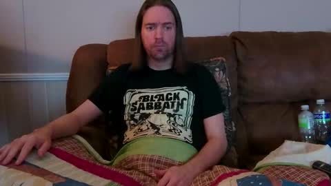 Snapshot of pianoman423 chatting on 02/14/25, 08:10 Jay online show from 02/14/25, 08:10