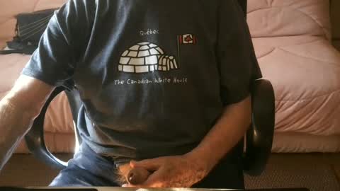 Snapshot of piavola chatting on 06/18/26, 06:02 piavola online show from 06/18/26, 06:02