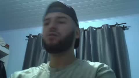 Snapshot of piazaocwbbb chatting on 11/03/25, 02:18 piazaocwbbb online show from 11/03/25, 02:18