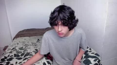 picaszomilos350 online show from 11/20/25, 01:33