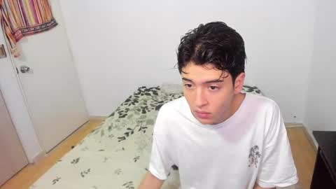 picaszomilos350 online show from 02/19/26, 10:55