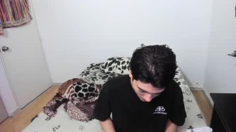 picaszomilos350 online show from 02/28/26, 09:54