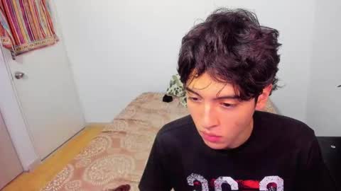 picaszomilos350 online show from 03/08/26, 06:39