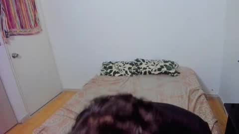 picaszomilos350 online show from 03/25/26, 08:09