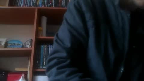 Snapshot of pichoun71 chatting on 12/06/24, 10:38 pichoun71 online show from 12/06/24, 10:38