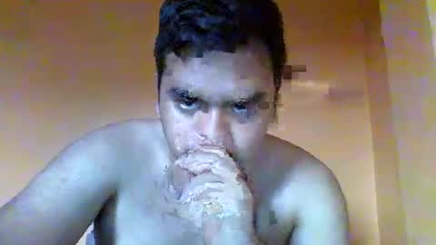 Snapshot of pichulonrenzo chatting on 01/28/25, 09:29 PICHULAMOJADA online show from 01/28/25, 09:29