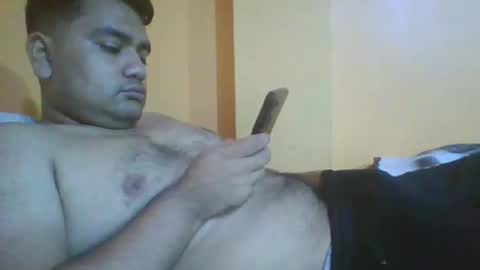 Snapshot of pichulonrenzo chatting on 05/20/26, 12:28 PICHULAMOJADA online show from 05/20/26, 12:28