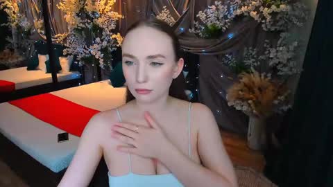 Snapshot of pieceofinspiration chatting on 02/09/25, 01:25 Emelie online show from 02/09/25, 01:25