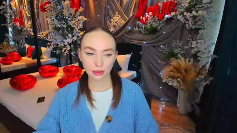 Snapshot of pieceofinspiration chatting on 02/16/25, 10:21 Emelie online show from 02/16/25, 10:21