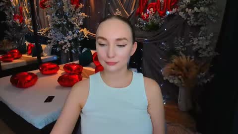 Snapshot of pieceofinspiration chatting on 02/16/25, 04:32 Emelie online show from 02/16/25, 04:32