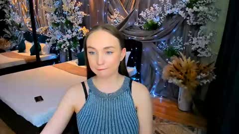 Snapshot of pieceofinspiration chatting on 03/03/25, 07:17 Emelie online show from 03/03/25, 07:17