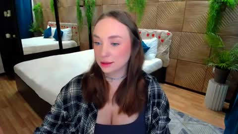 Emelie online show from 04/08/26, 10:26