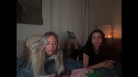 Snapshot of pieperx chatting on 11/11/25, 11:16 piper online show from 11/11/25, 11:16