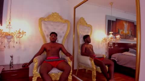 Snapshot of pierovinum chatting on 02/28/25, 03:48 Piero online show from 02/28/25, 03:48