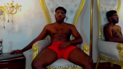 Snapshot of pierovinum chatting on 02/28/25, 06:54 Piero online show from 02/28/25, 06:54