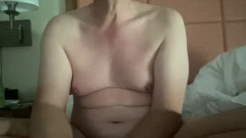 Snapshot of pigboy31 chatting on 09/15/25, 12:38 goonpig online show from 09/15/25, 12:38