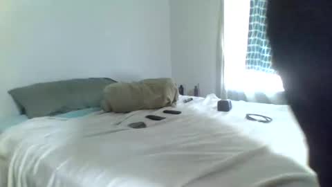 piggyboyblue online show from 09/18/25, 07:27