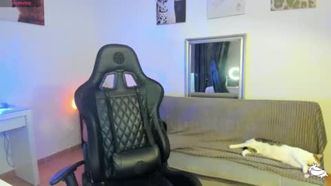 Snapshot of piinkpandora chatting on 10/17/25, 02:08 PiinkPandora online show from 10/17/25, 02:08