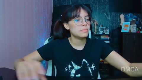 Andrea G online show from 10/16/25, 02:45