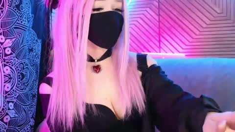 Sonya online show from 05/04/26, 11:45