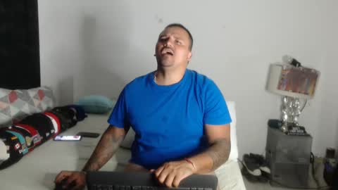 pikoro_gomez online show from 03/04/25, 05:53