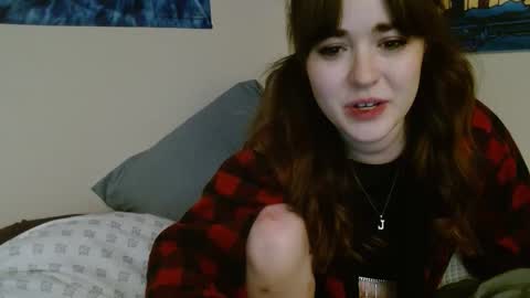 PilloGoddess online show from 01/03/25, 11:25