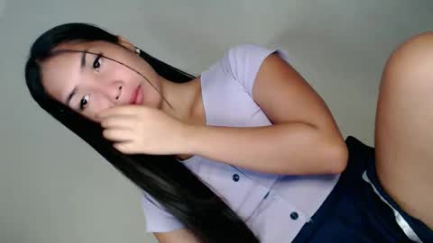 Snapshot of pillow_whispers chatting on 02/27/26, 09:59 jane online show from 02/27/26, 09:59