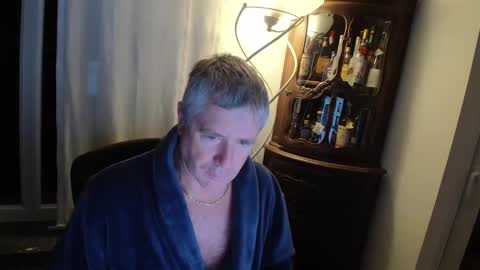 piloontje online show from 11/28/25, 05:54