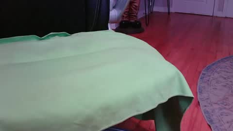 pilot2222 online show from 04/05/26, 04:26