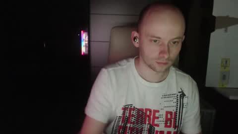 Snapshot of pimptheride chatting on 12/07/24, 11:56 Bee online show from 12/07/24, 11:56