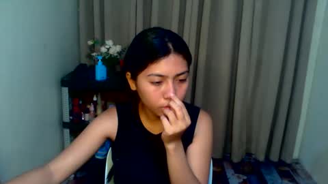 Snapshot of pinay_aangel chatting on 05/15/26, 08:21 pinay_aangel online show from 05/15/26, 08:21