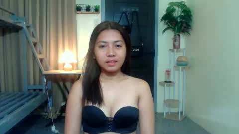 Snapshot of pinay_aangel chatting on 06/04/26, 02:06 pinay_aangel online show from 06/04/26, 02:06