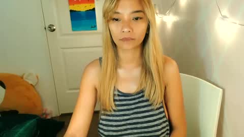 Snapshot of pinay_beauty14 chatting on 02/28/25, 09:33 pinay beauty14 online show from 02/28/25, 09:33