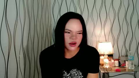 Snapshot of pinay_desires chatting on 01/15/26, 03:55 Th1nOnlyVans pinay online show from 01/15/26, 03:55