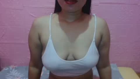 pinay_hot_mama005 online show from 10/27/25, 12:42