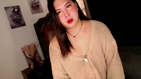 Snapshot of pinay_ivy chatting on 06/04/26, 02:17 Ivy Morningstar online show from 06/04/26, 02:17