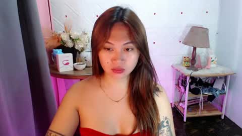 Snapshot of pinay_jenxx chatting on 07/17/26, 11:50 Jen online show from 07/17/26, 11:50