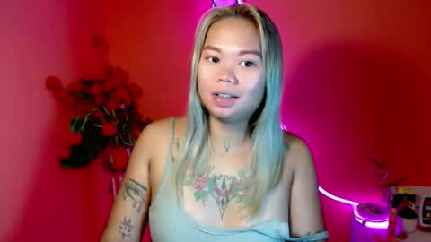 Snapshot of pinay_sweetlenatashaxx chatting on 10/20/25, 06:41 call me natasha online show from 10/20/25, 06:41