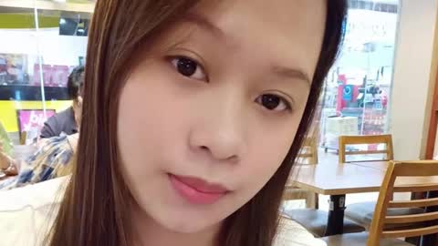 Snapshot of pinay_tulips chatting on 02/22/26, 12:26 Tulips online show from 02/22/26, 12:26